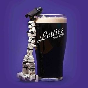 Meet your Posher, Lottie